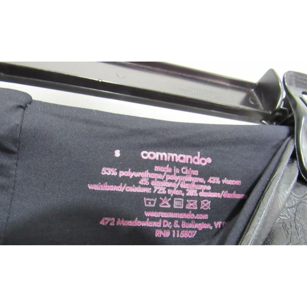 Commando Black Faux Leather Alligator High Rise Leggings Size Small EUC
